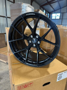 Christmas Auctions: 20″ RForged SS5 Wheels in Gloss Black