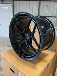 Christmas Auctions: 20″ RForged XF1 Wheels in Gloss Black